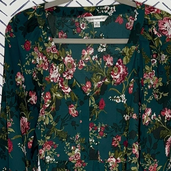 Counterparts Green Floral Boho Blouse with Ruffle Sleeves Size XL - Picture 3 of 7